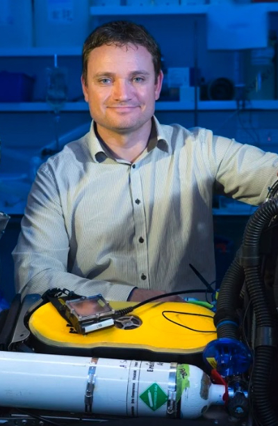 Dr Nicholas Gant